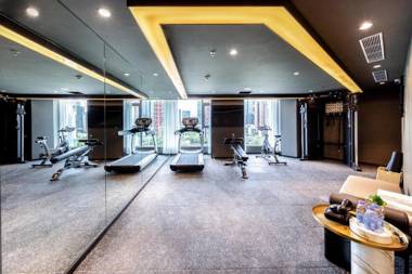 Atour Hotel Zhuhai Gongbei Fuhuali