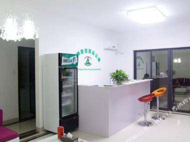 Lvzhou Xinyuan Apartment Hotel (Zhuhai Chengfeng Shuijingzuo)