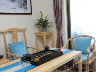 Kejiaren Apartment Hotel