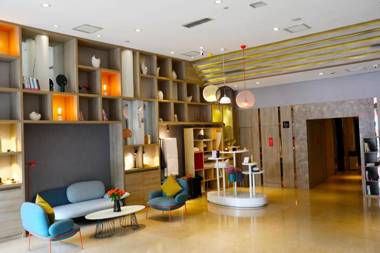 Atour Hotel Xian Greater Wild Goose Pagoda