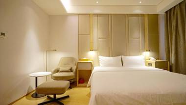 JI Hotel Xi'an Xinjiamiao Metro Station