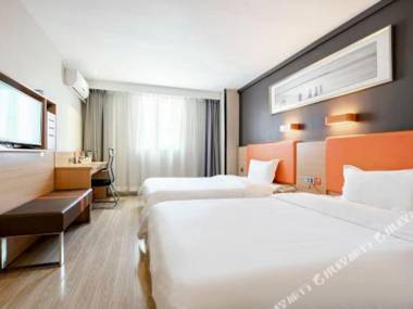 7 Days Premium XiAn Railway Station