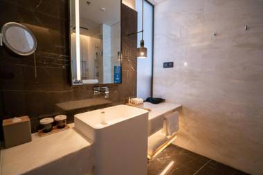 Doubletree By Hilton Xian Fengdong