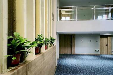 City 118 Selected Hotel Xi'an Hanguang Road Airport Bus