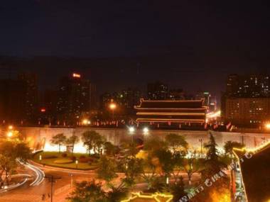 Huashan Mountain International Hotel