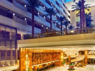 Tanglong International Hotel