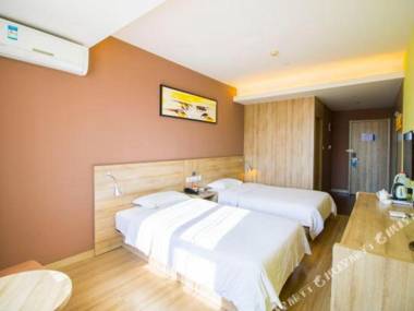 Xi'an Jialili Hotel (University Town Master Road)