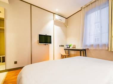 Hanting Hotel Xi'an Jiangong Road Airport Bus