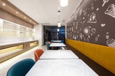 Hanting Premium Hotel Xi'an Dayan Tower Nan PlazaBayi Road Minhang Tower