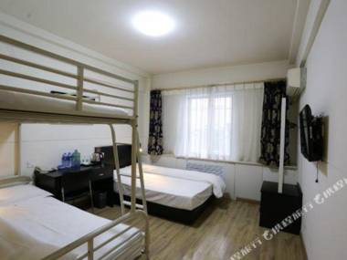 Yajie Business Hostel