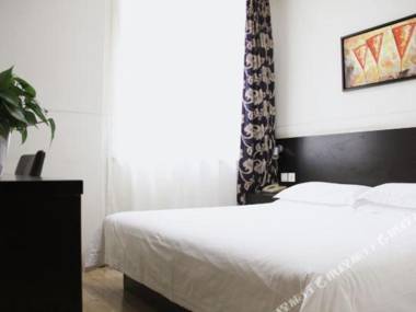 Yajie Business Hostel