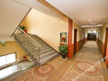 Home Huayi Hotel (Xi'an Petroleum University South Daming Palace)