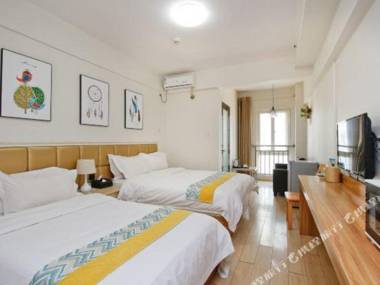 Juya Hotel (Zhangba Si Road Subway Station)