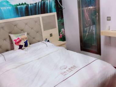 Shell Hotel (Xi'an Guangtaimen Subway Station)