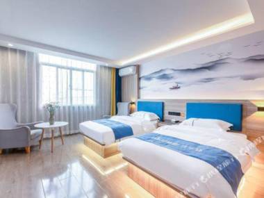 Home Inn (Xi'an Shiqiao Interchange)