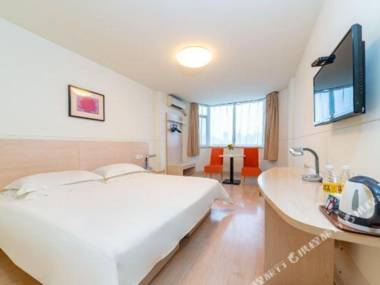 Jinjiang Inn (Xi'an Bell Tower Dacha City Subway Station)