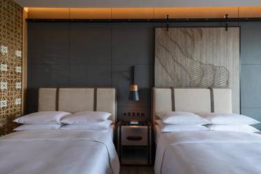 Renaissance Xiamen Hotel