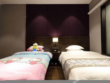 Sha Men Feng He Yuan Hotel