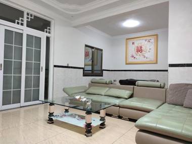 Barracks Village Alpine Homestay