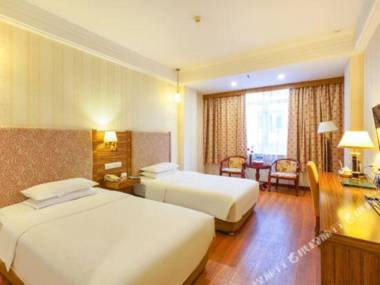 Xiamen Huaqiao Hotel