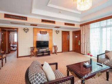 Xiamen Huaqiao Hotel