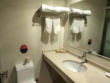 GreenTree Inn Jiangsu Wuxi Beitang District Taihu Huanle Garden Qianqiao Express Hotel