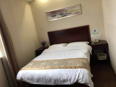 GreenTree Inn JiangSu WuXi New District High Speed Rail Station Newland Family Express Hotel