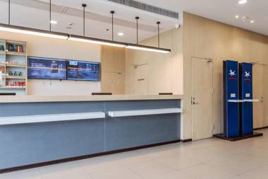 Hanting Hotel Wuxi Chang'an Gelunbu Square