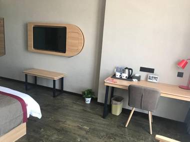 Thank Inn Plus Hotel Jiangsu Wuxi Liangxi District People's Hospital Station