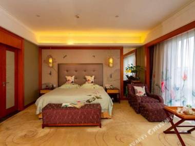 Jinling Lakeview Hotel