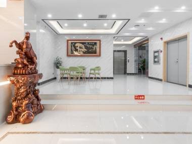 GreenTree Inn Wuhu Eshan Road University City