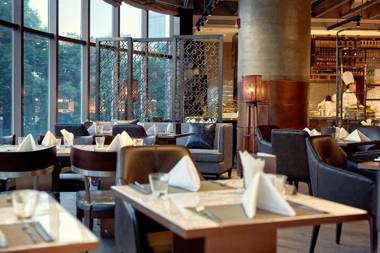 Renaissance Wuhan Hotel