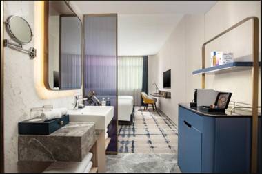 voco Wuhan Xinhua an IHG Hotel