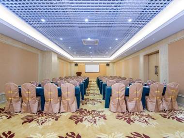 Vienna Hotel Wuhan Sports Center