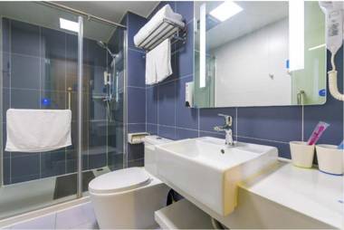 Hanting Hotel Wuhan Jiangxia Miaoshan