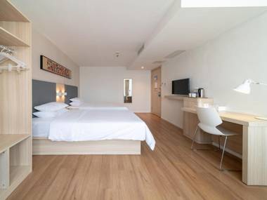 Hanting Hotel Wuhan Wangjiawan Metro Station