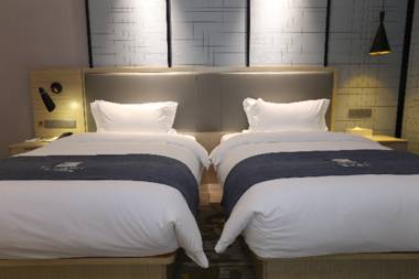 Echarm Hotel Wuhan Jiangxia Zhongbai Plaza