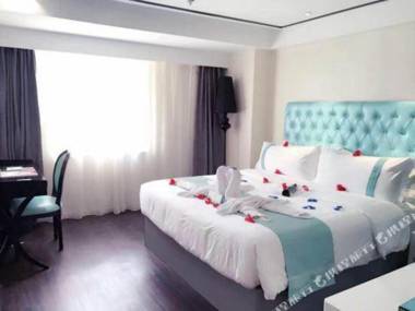 Xana Hotelle Wuhan Lingjiao Lake Wanda Plaza Branch