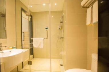 City Comfort Inn Wuhan Guanggu Pedestrian Street Minzu University