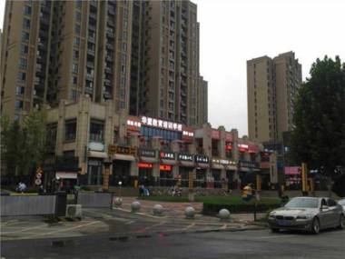 City Comfort Inn Wuhan Guanggu Minzhu Avenue NO.1 Middle School Affiliated to CCNU