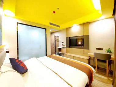 Jun Hotel Hubei Wuhan Jianghan District Jianghan Road Walking Street