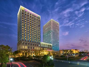 Crowne Plaza Wuhan Development Zone an IHG Hotel