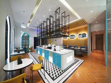 Magnotel Wuhan Huangtan Road