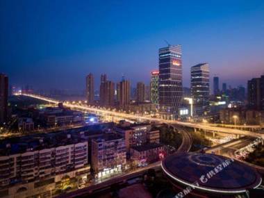 Vienna International Hotel (Wuhan Yangtze River 2nd Bridge Hankou Jiangtan)