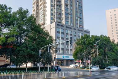 Hanting Hotel Wuhan Guanggu Plaza