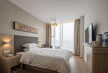 Hanting Hotel Sixin Avenue Metro Station