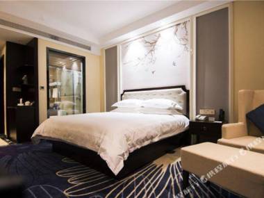 Golden Triangle Hotel