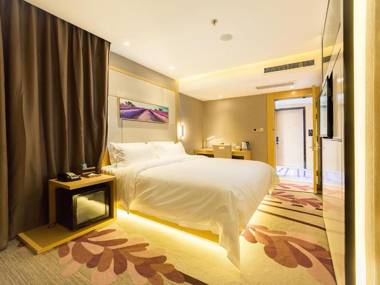 Lavande Hotels Weihai Weigao Square Branch