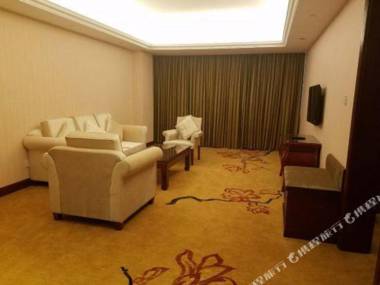 Vienna International Hotel (Rongcheng High Speed ​​Railway Station)