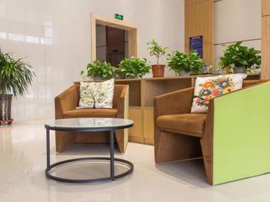 IU Hotel·Weifang High-tech Zone Huijin Tower